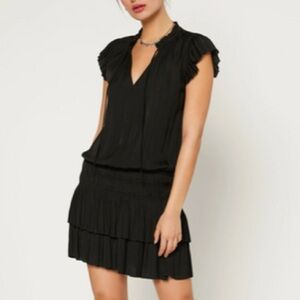 5 for $25 • Vacate Black Sleeveless Dress